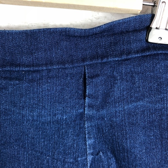 MILKYWAY Jean Button Down High Waisted Short Skirt - Picture 6 of 6